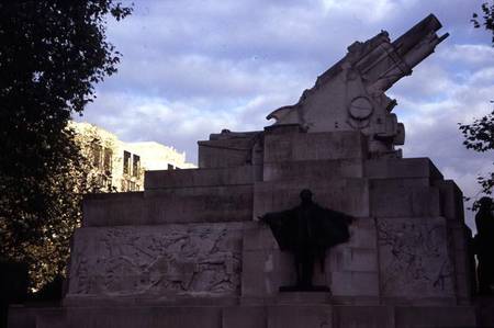 Side view of the Royal Artillery Memorial 1914-18 from Charles Sergeant Jagger