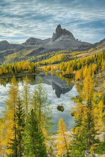 Lago Federa in den Dolomiten