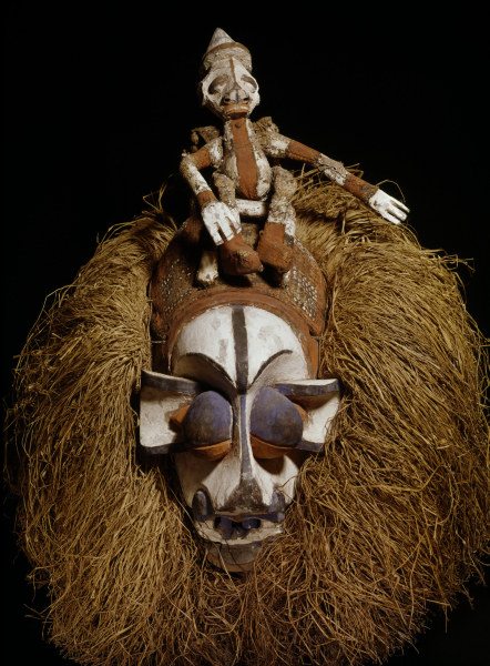 Maske, Yaka, Kongo / Holz - Artist Artist as art print or hand painted oil.