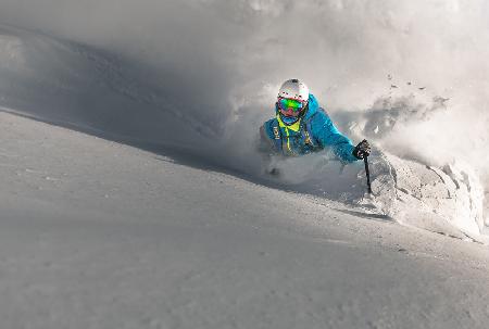 Powder earthquake